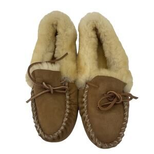 L.L. Bean Women's Shearling Brown Moccasin Leather Slippers Size 9 Preowned New